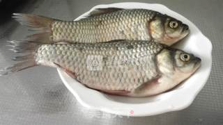 Stewed Crucian Carp with Secret Vinegar recipe