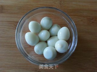 Variety Desserts [autumn Edition] Quail Egg Longan Tremella Soup recipe
