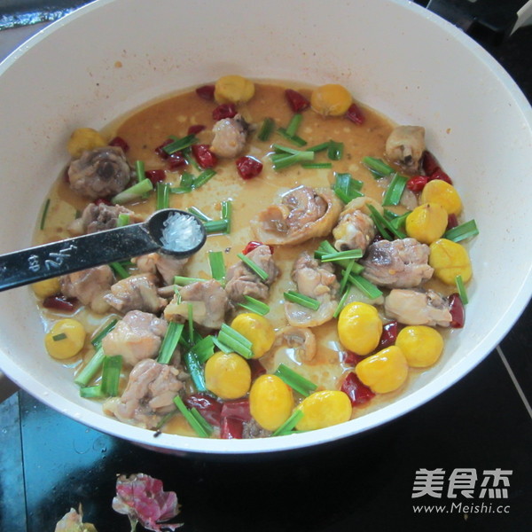 Stir-fried Cake with Sesame Sugar recipe