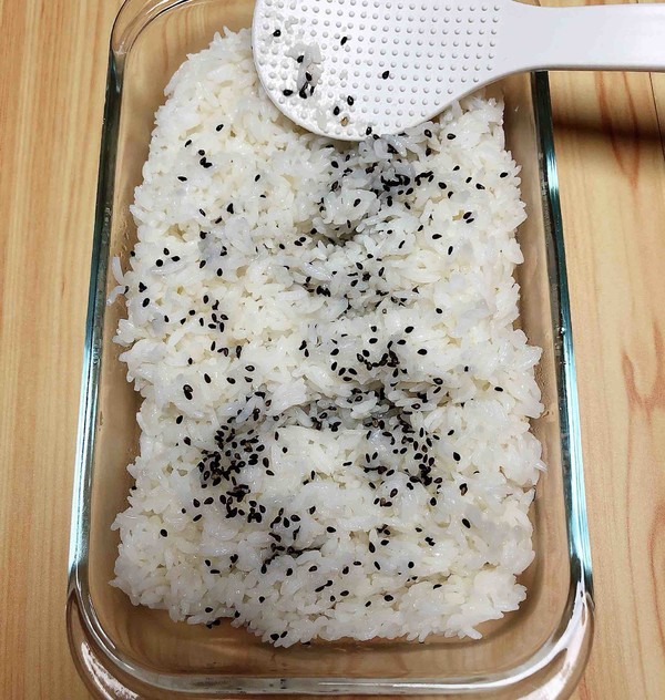 Tuna Germ Rice Sushi recipe