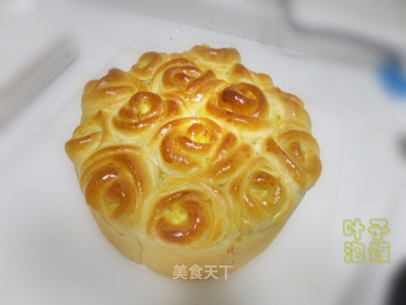 #四session Baking Contest and It's Love to Eat Festival#custard Filling Rose Flower Bread recipe