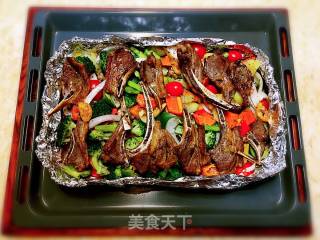 Grilled Lamb Chops with Colored Vegetables recipe