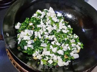 Stir-fried Tofu with Radish recipe