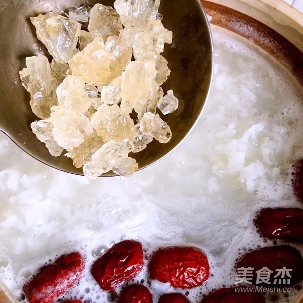 Red Dates Tremella Lily Congee recipe