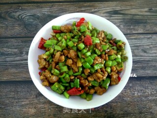 String Beans with Sauce-flavored Minced Pork recipe