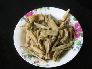 Stewed Hen with Bamboo Shoots recipe