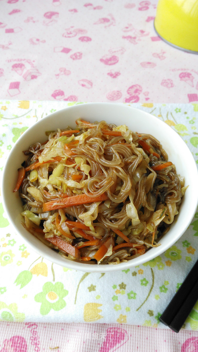 Stir-fried Vermicelli with Cabbage recipe