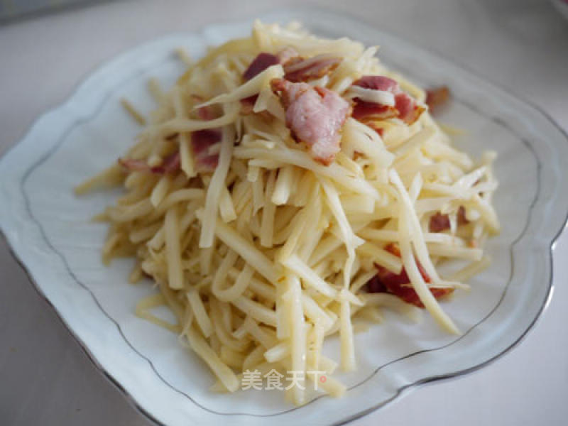 Shredded Bamboo Shoots with Bacon and Chicken Sauce recipe