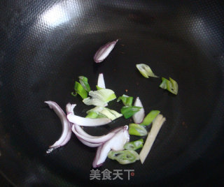 Stir-fried Radish with Coprinus Mushroom recipe