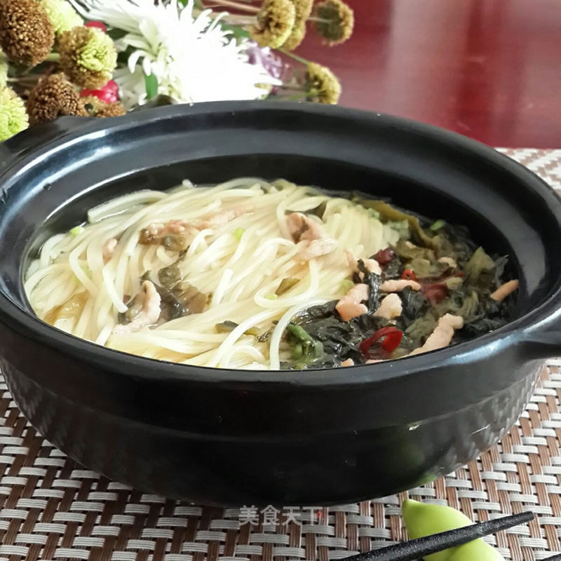 Sauerkraut Pork Noodle recipe