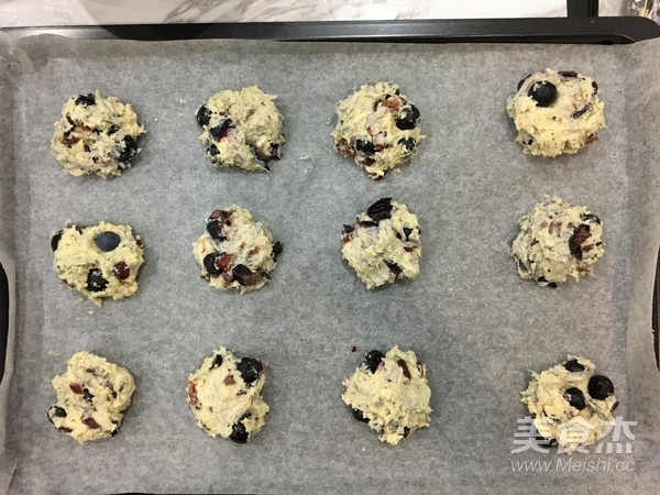 Sweet Double Berry Soft Cookies recipe