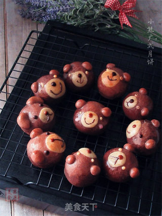 Bear Fun Cantonese Mooncakes recipe