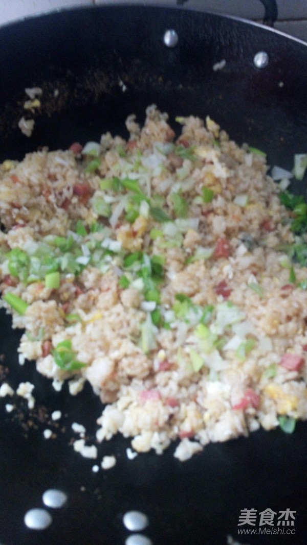 Fried Rice with Red Intestine recipe