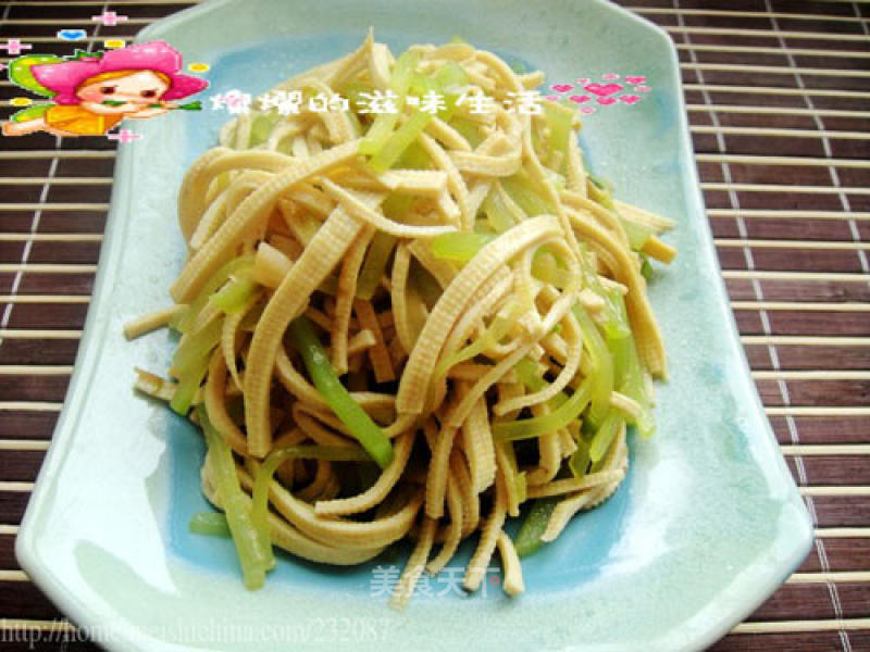 [recipe Exchange] Stir-fried Lettuce with Bean Curd recipe
