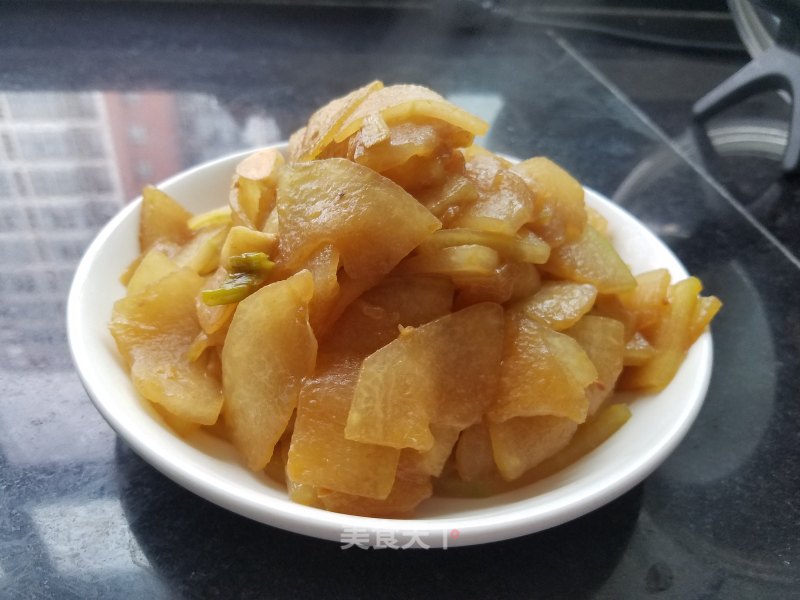 Stir-fried Winter Melon with Soy Sauce