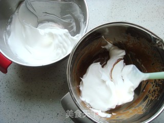 Cocoa Chiffon Cake [6 Inches] recipe