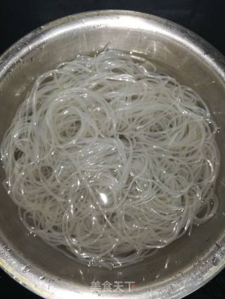 Easy Hot and Sour Noodles recipe