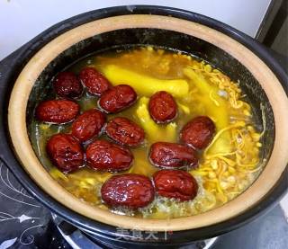 Winter Warming-stewed Chicken with Cordyceps Flower recipe