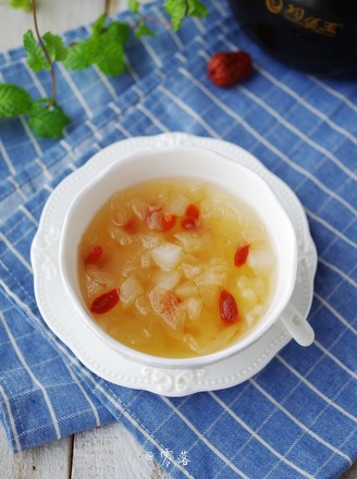 White Fungus and Sydney Soup recipe