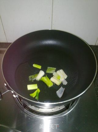 Smoked Belly Pork and Stir-fried Garlic recipe