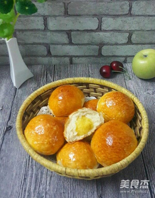 Custard Buns recipe