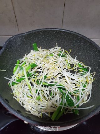 Vegetarian Fried Hor Fun recipe