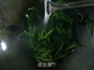 Stir-fried Chicken Feathers recipe