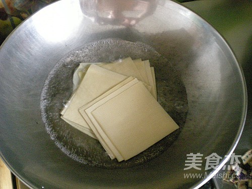 Duck Neck Rolls with Sauce recipe