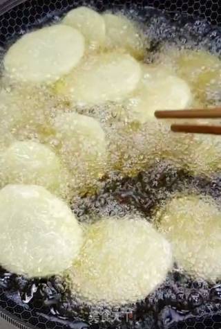 Spicy Potato Chips recipe