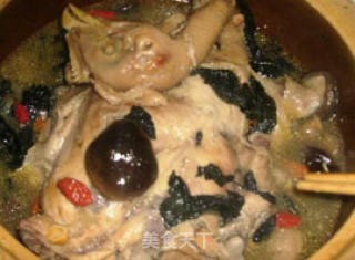 Braised Chicken with Stone Ears recipe