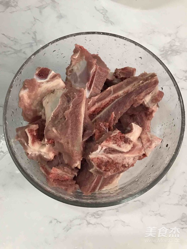 Lotus Root Pork Bone Soup recipe