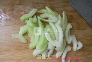 Stir-fried Celery with Shredded Pork recipe