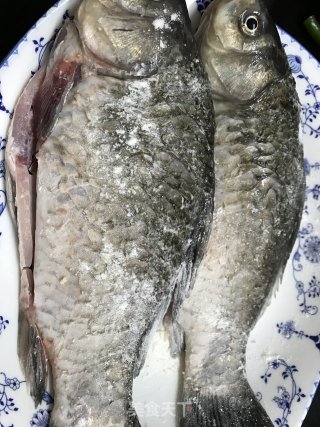 Crucian Carp with Black Bean Sauce recipe