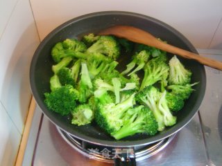 Garlic Broccoli recipe