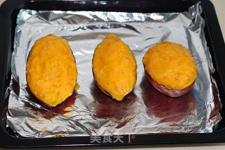 Baked Sweet Potatoes with Cheese recipe