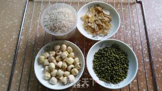 Mung Bean Lotus Seed Lily Porridge recipe