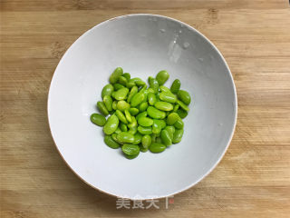 Fried Water Chestnut with Edamame recipe