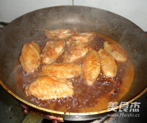 Soy Sauce Chicken Wings recipe