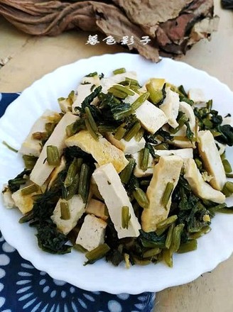Tofu Stewed with Pickled Vegetables