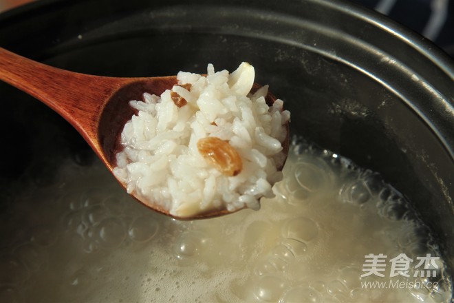 There is A Fresh Kitchen in The Summer Health Porridge: Spring Boiled Lily recipe