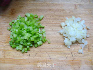 Laoganma Purple Cabbage Fried Rice recipe