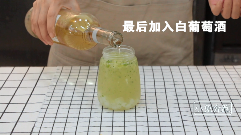 Bunny Running Milk Tea Tutorial: Nayuki's Tea Drunken Lemon Practice recipe