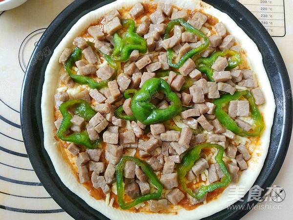 Green Pepper Beef Pizza recipe