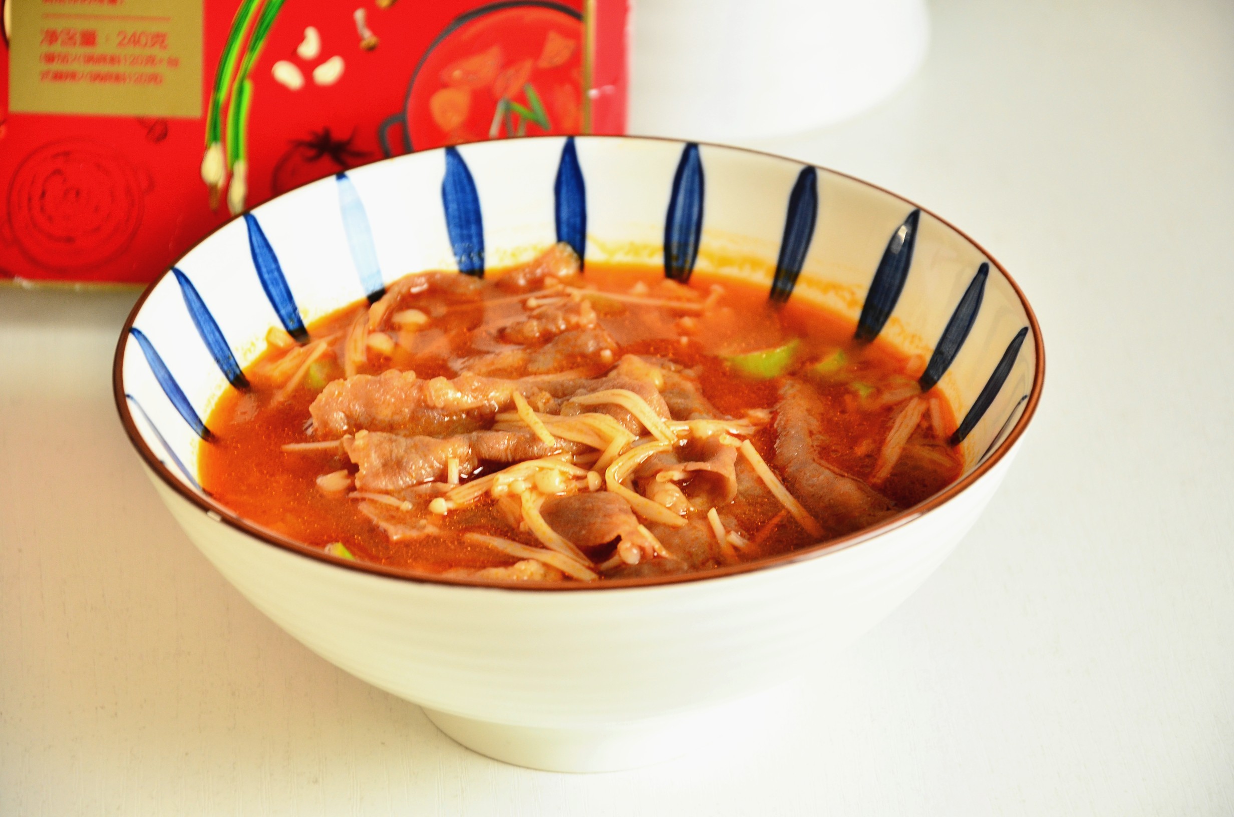 It’s Cold, Let’s Have A Bowl of Hot Beef with Tomato and Golden Needles recipe