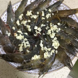 Steamed Shrimp with Delicious Garlic Vermicelli recipe