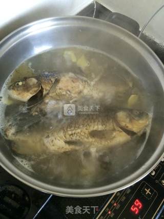 Crucian Fish Egg Soup recipe