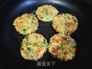 Spring Wild Vegetables: Pan-fried Rice Crackers recipe