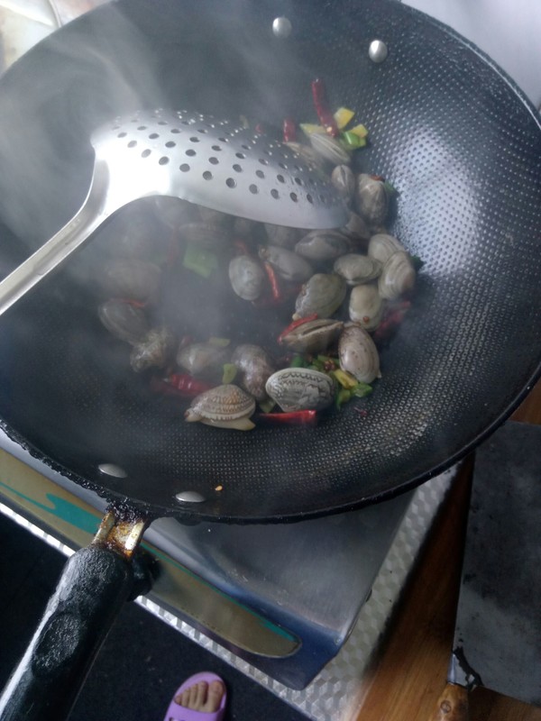 Spicy Fried Clams recipe