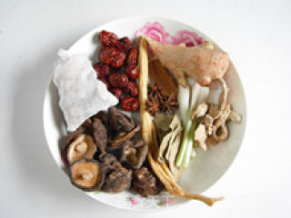 Nourishing and Cold-proofing Dual Effects-fragrant Braised Lamb recipe