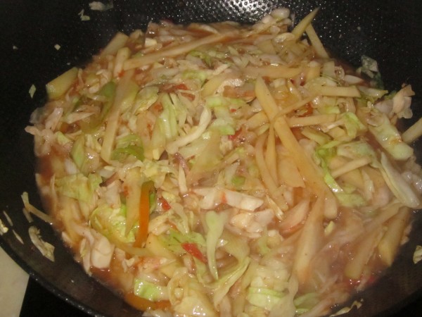 Braised Noodles with Cabbage recipe